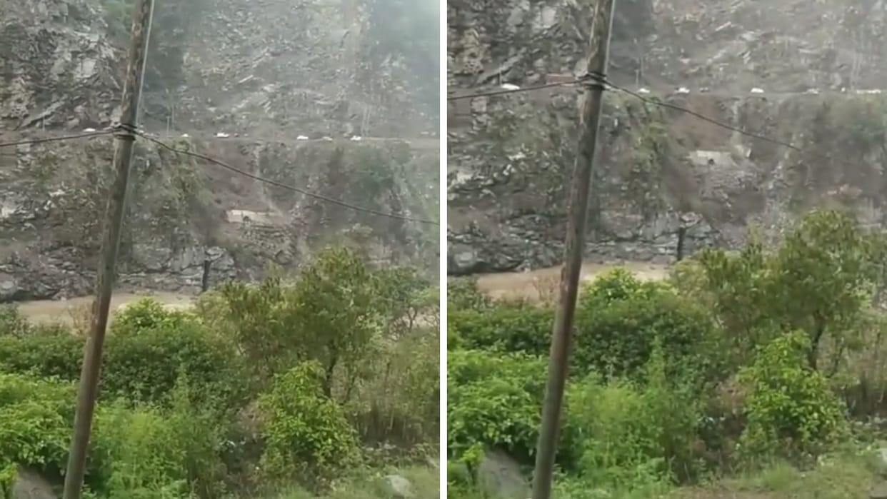 bridge near the four mile between Mandi and Pandoh was completely destroyed