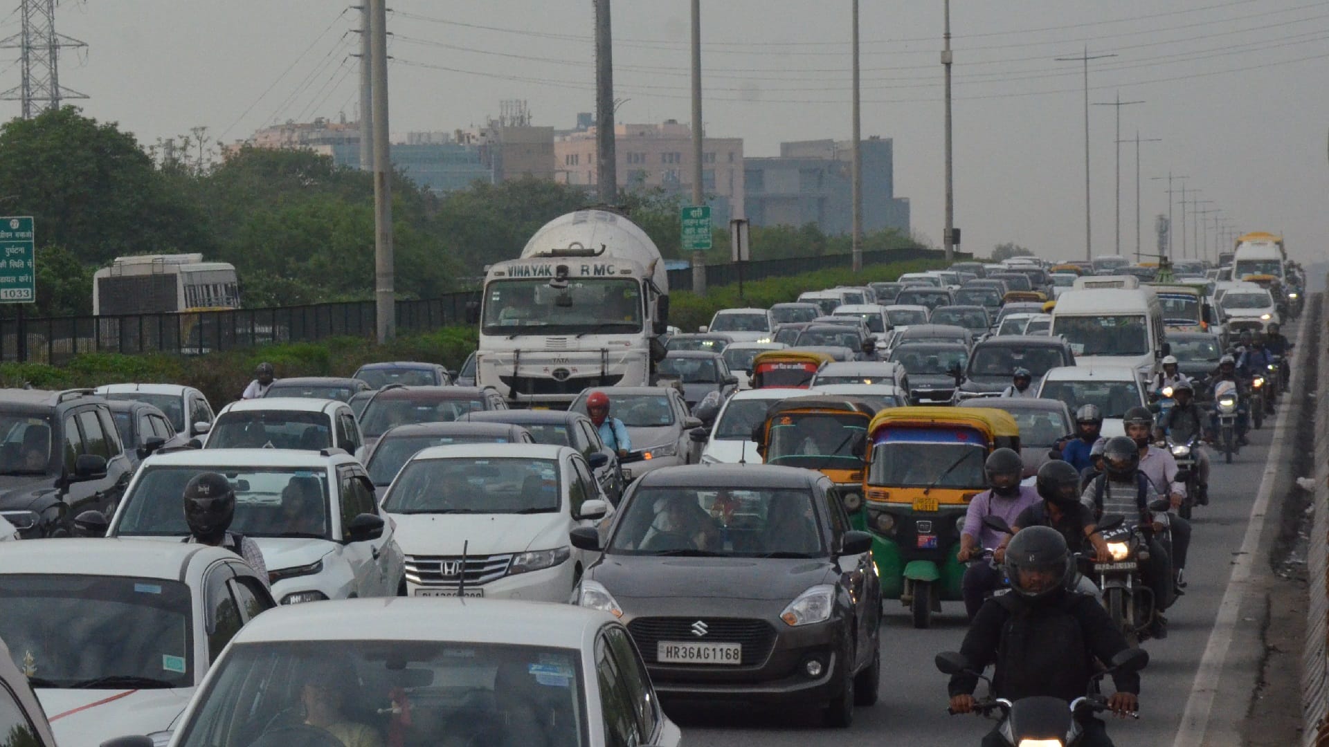 Mausam Ki Jankari Waterlogging in Gurugram due to Four hours of rain