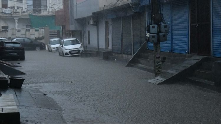 Haryana Weather: आज से सक्रिय होगा पश्चिमी विक्षोभ, उत्तर प्रदेश पर कम दबाव क्षेत्र बना, 8 जुलाई तक होगी बारिश