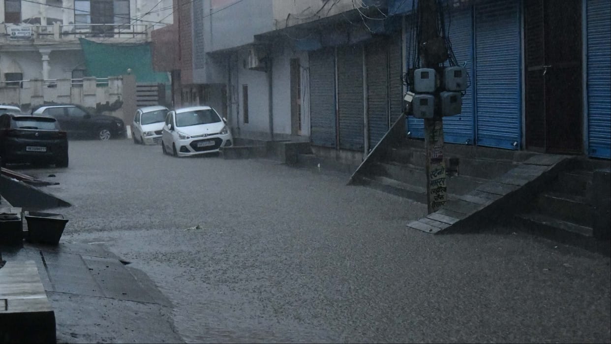 Haryana Weather: Western disturbance will be active from today, low pressure area formed over Uttar Pradesh