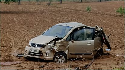 Haryana: 12वीं की छात्रा का अपहरण कर ले जाते समय पलटी कार, लड़की की मौत Haryana: Car overturns while kidnapping 12th class student, girl dies