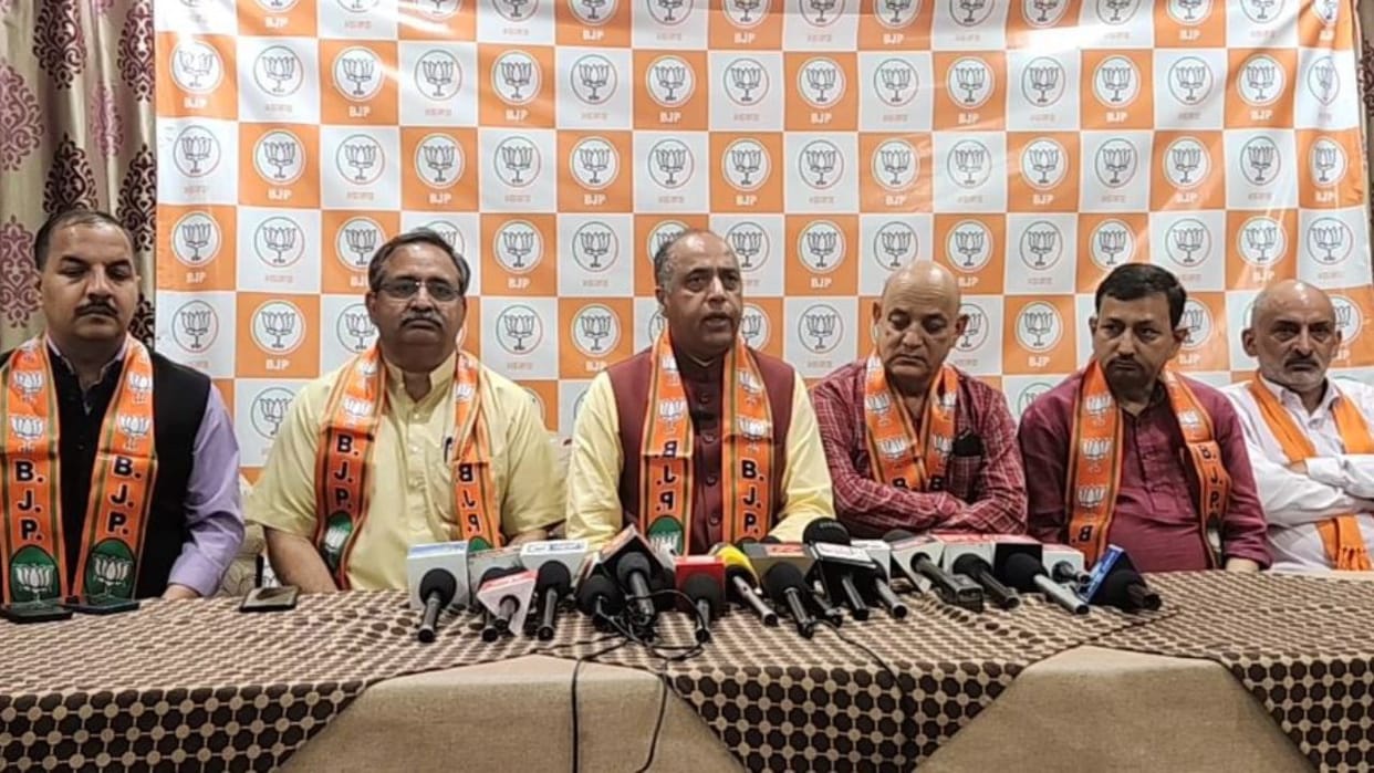 Press conference of Leader of Opposition Jairam Thakur in Hamirpur