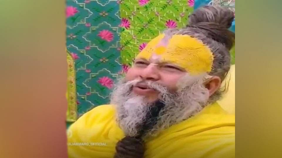 हाथरस हादसा: घटना के बाद संत प्रेमानंद ने रात्रि पदयात्रा की बंद, बोले- रास्ते में न हों खड़े, न ही लगाएं भीड़
