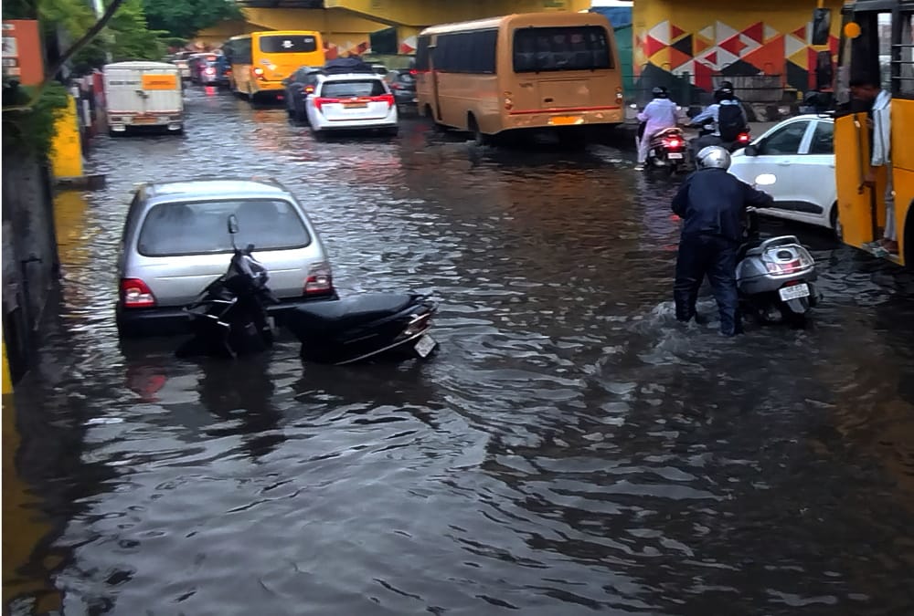 Dehradun Heavy Rainfall Waterlogging in city many Colony Vehicles Drown on Road Photos