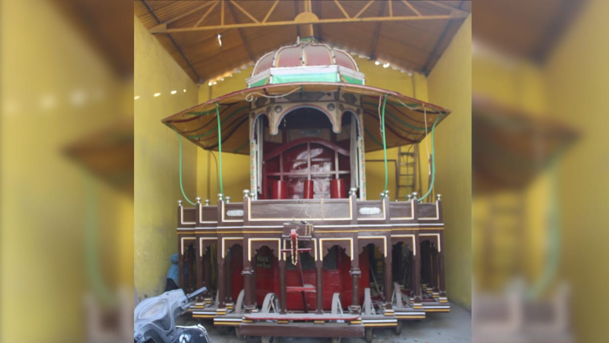 Rath Yatra Fair Jagannath chariot with 21 feet wide 18 feet high silver flag built in 1802