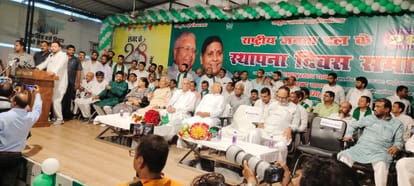 Bihar News: Lalu Yadav said that the central government will run only till August; Tejashwi Yadav, RJD, BJP