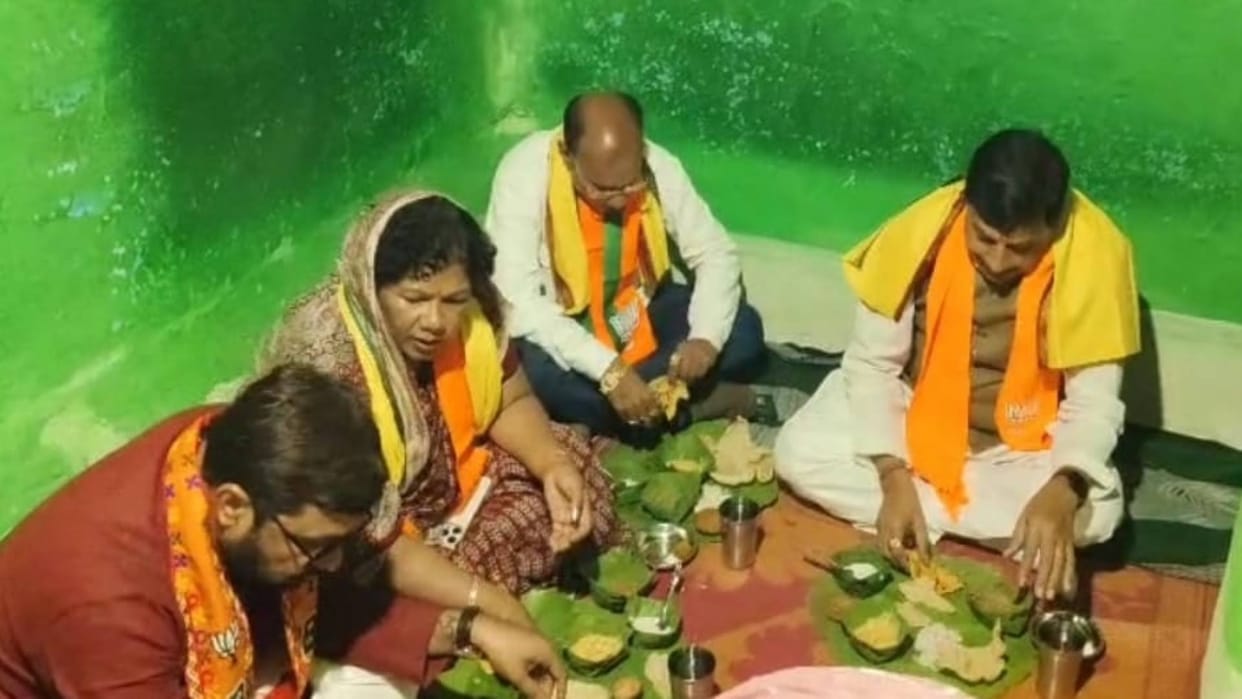 Amrawara By-Election CM Mohan stayed night in Amrawara and held a public meeting in Chhindi-Surlakhpa
