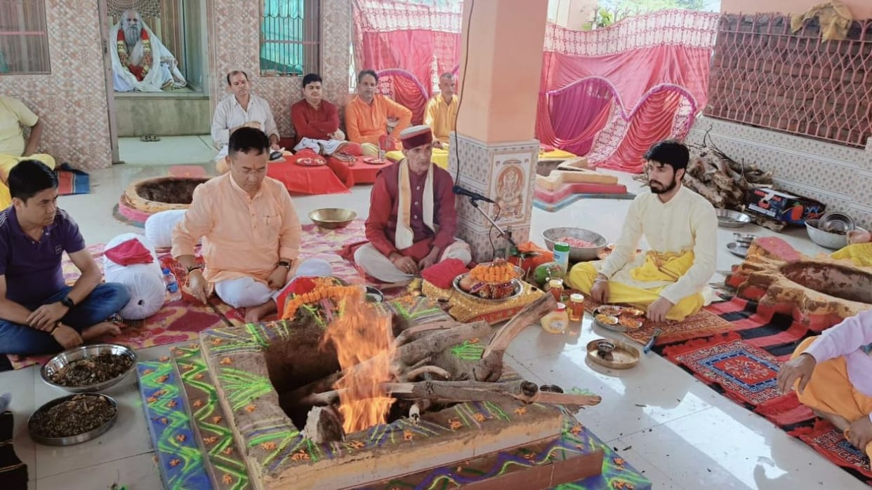 Sikkim CM reached Durga Mata Shiv Shakti Temple located in Bhali Kangra