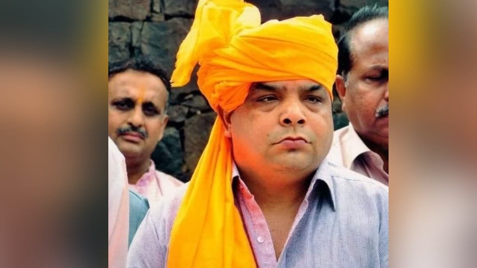 Attack on Shiv Sena Punjab leader Sandeep Thapar Gora in Ludhiana