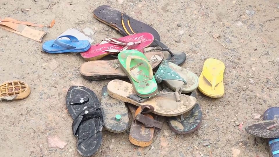 Hathras Stampede mobile phones and cameras were not allowed inside witness told the reason for stampede