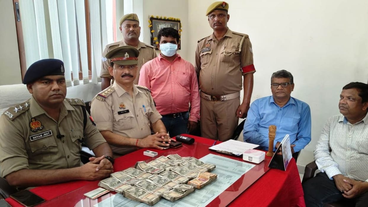Seven lakh cash found with passenger at Cantt station varanasi