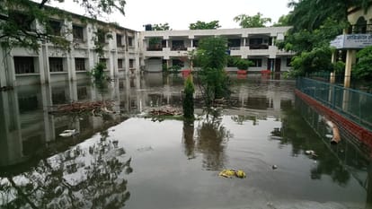Roads closed due to debris on roads amid rain in Uttarakhand