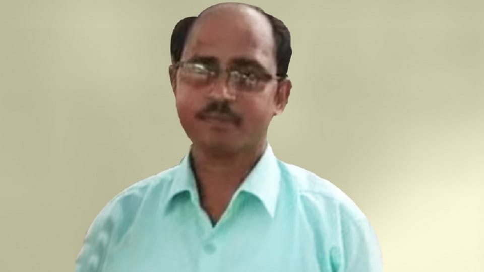 Dev prakash Madhukar has been associated with Bhole Baba's committee for 10 years