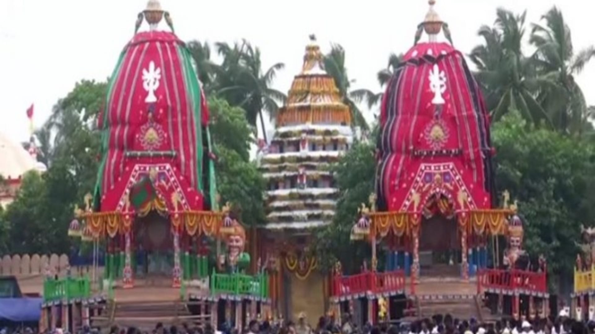 Jagannath Temple Mystery Why Don’t Step on Third Stair of Jagannath Temple Know Secret in Hindi