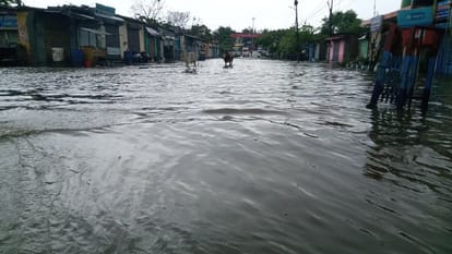 Roads closed due to debris on roads amid rain in Uttarakhand