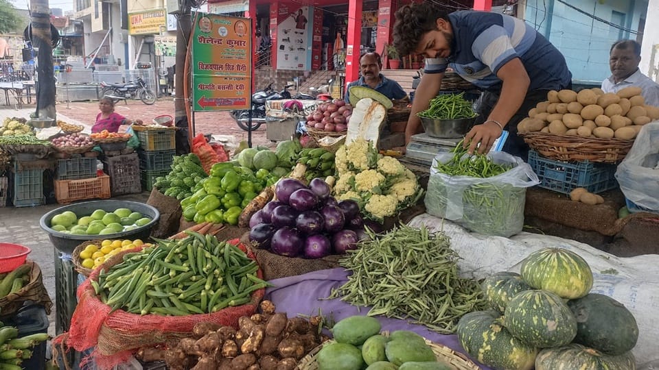 Effect of rain: Vegetable supply reduced to half, vegetable prices doubled in Moradabad
