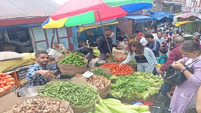 Inflation in shimla: Vegetable prices hike by 10 to 20 rupees per kg in Shimla in one day