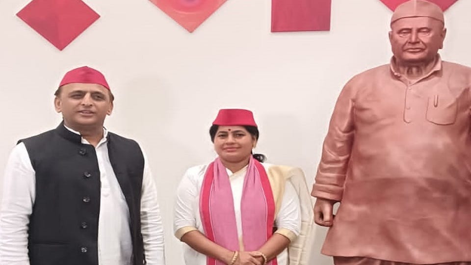 Discussion with SP National President Akhilesh Yadav regarding Khair