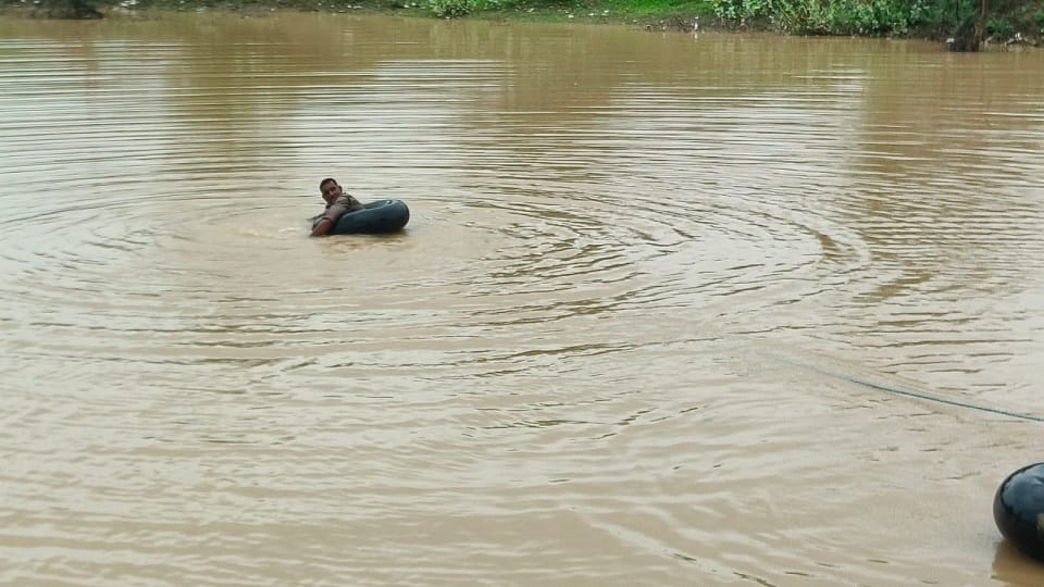 Four children drowned in water filled Yamuna Expressway roundabout ground two died search for two continues