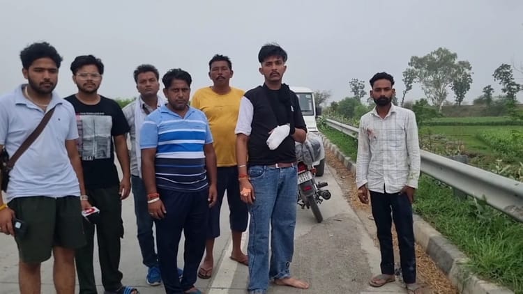 Pilgrims Travelling On Bikes For Amarnath Yatra From Punjab Attacked By Robbers With Sharp Weapons – Amar Ujala Hindi News Live