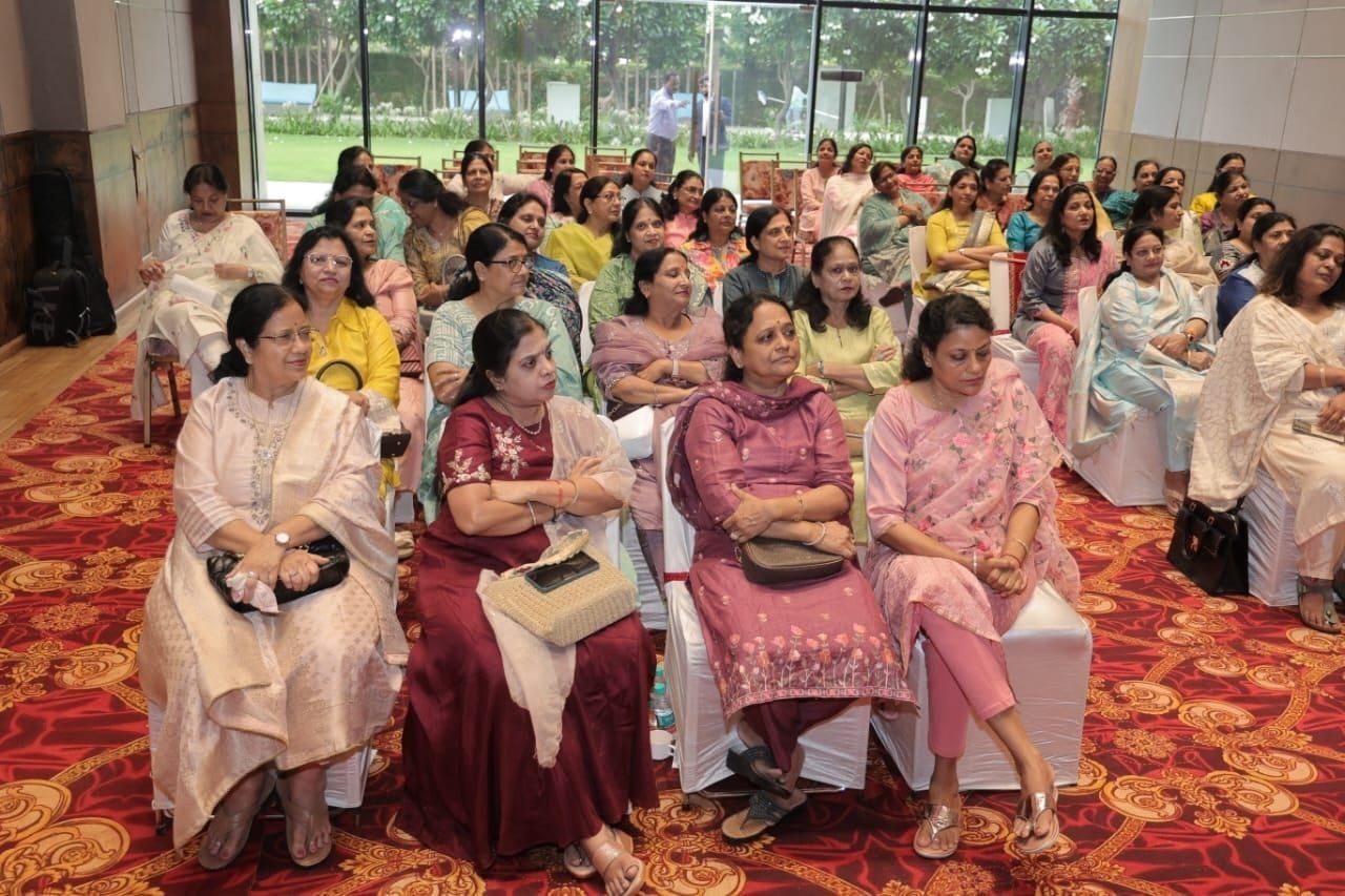 Will help the needy on every festival, initiative of women of Agrawal Samaj