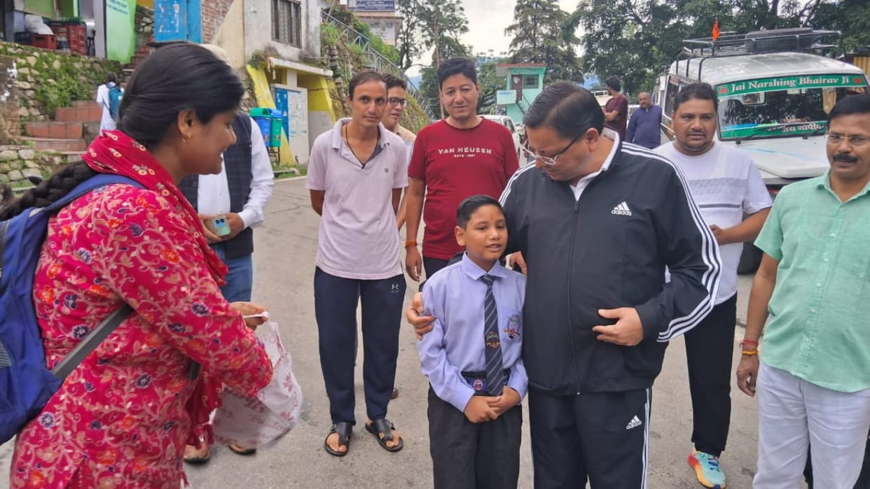 CM Dhami went out for a morning walk talked to school children and people Gopeshwar Chamoli