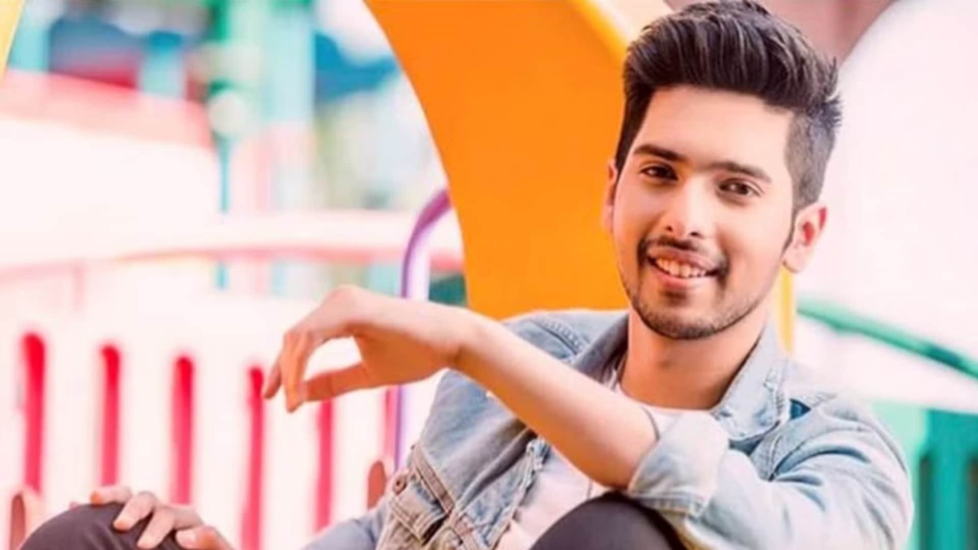 Singer armaan malik issues clarification for confusing people him with bigg boss ott 3 contestant armaan malik
