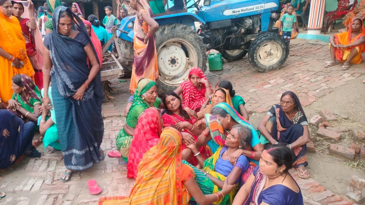 Ghazipur Triple Murder Husband, wife and son murdered by slitting their throats