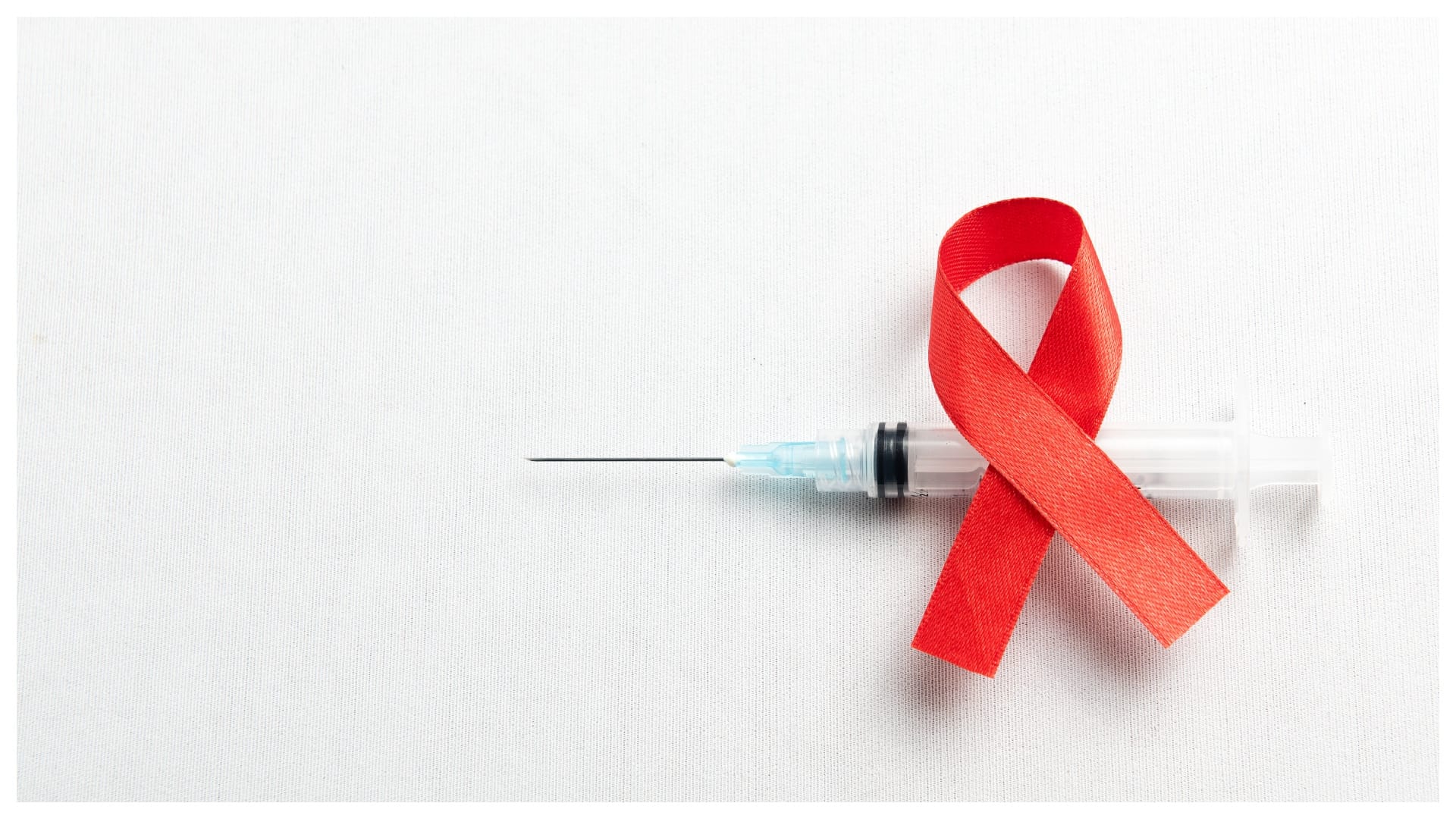 World AIDS Day 2025 Who Is More Affected Men or Women Key Data Explained in Hindi