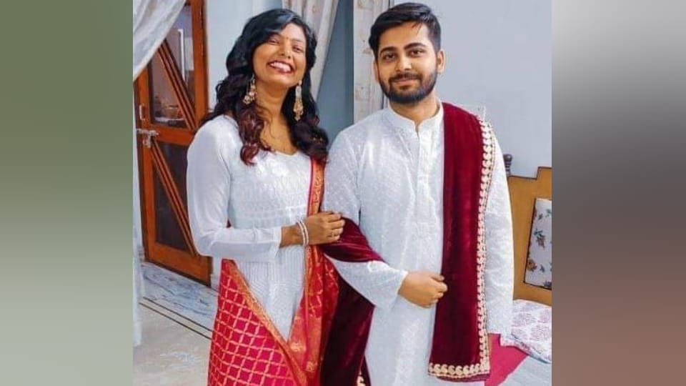Up News Couple Suicide Within Two Years Of Marriage Raise Question News in Hindi