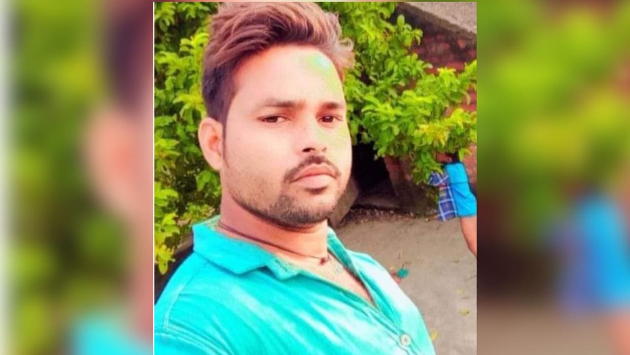 Accident on Agra Expressway driver died in collision between two trucks
