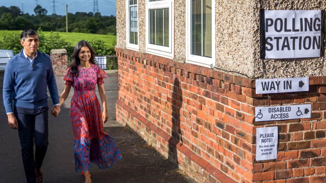 Rishi Sunak makes apology calls to ex-MPs after UK election debacle