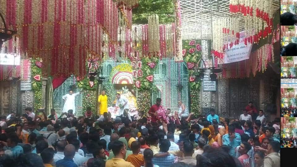 Banke Bihari Temple: Flower Decoration Fee Reduced Focus on Security  and Management