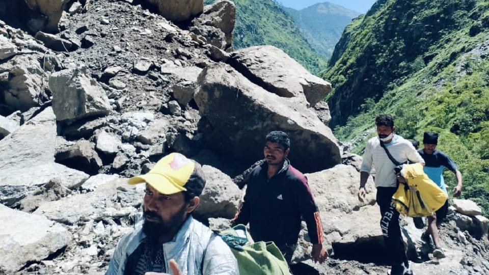 China border road remained closed for the eighth day