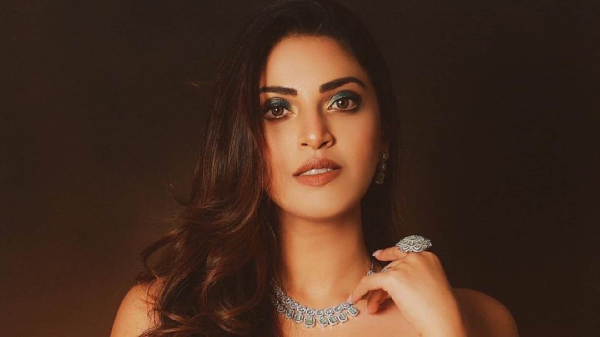 Mixture is New Action Thriller Series Mixture starrer Anushka Ranjan with Aahana Kumra