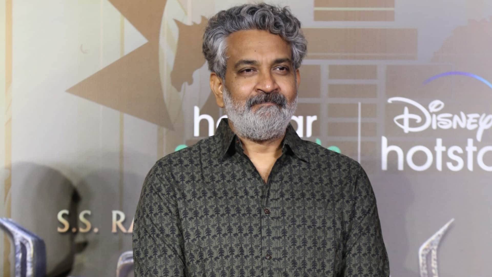 SS Rajamouli starts mahesh babu special coaching for SSMB 29 by Nassar have Tutored prabhas jr NTR ram charan