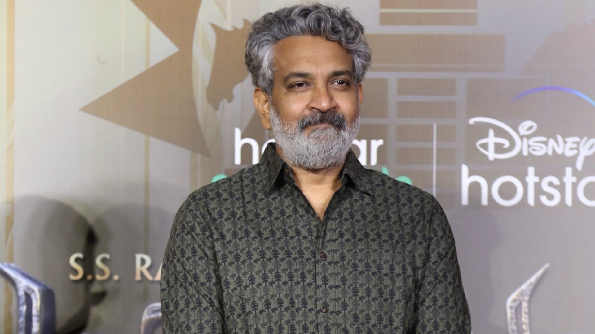SS Rajamouli starts mahesh babu special coaching for SSMB 29 by Nassar have Tutored prabhas jr NTR ram charan