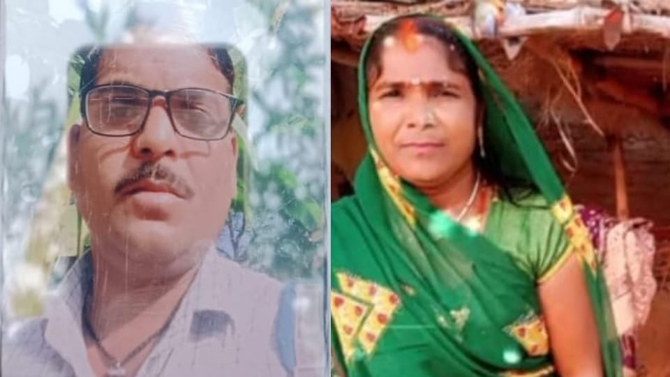 Triple Murder Case in Ghazipur Couple Son And Mother Dead body Found Dead News in hindi