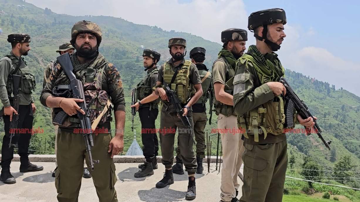 jammu kashmir high level security meeting grid  be strengthened on IB three tier formula to prevent infiltrati