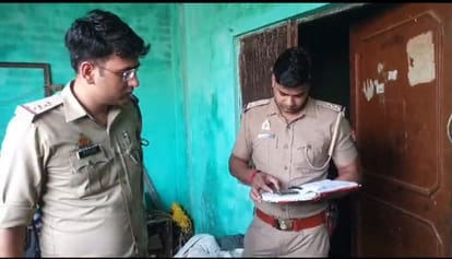 Man murder his wife meerut by stabbed with an axe in Meerut
