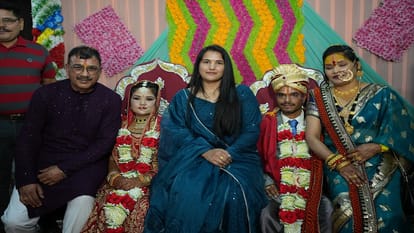 Pithoragarh police conducted Kanyadaan of orphan daughter