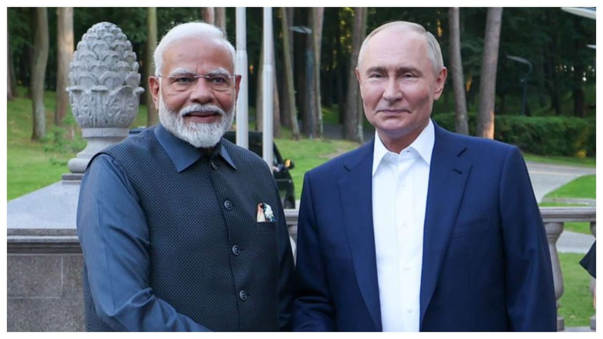 Moscow: Russia invites PM Modi for Victory Day Parade on May 9, News In Hindi