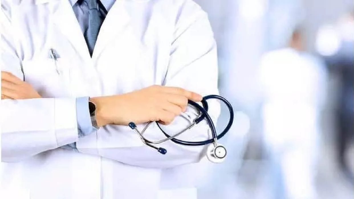 Specialists will be hired on contract in government hospitals in Fatehabad, department ready to pay 1.5 lakh