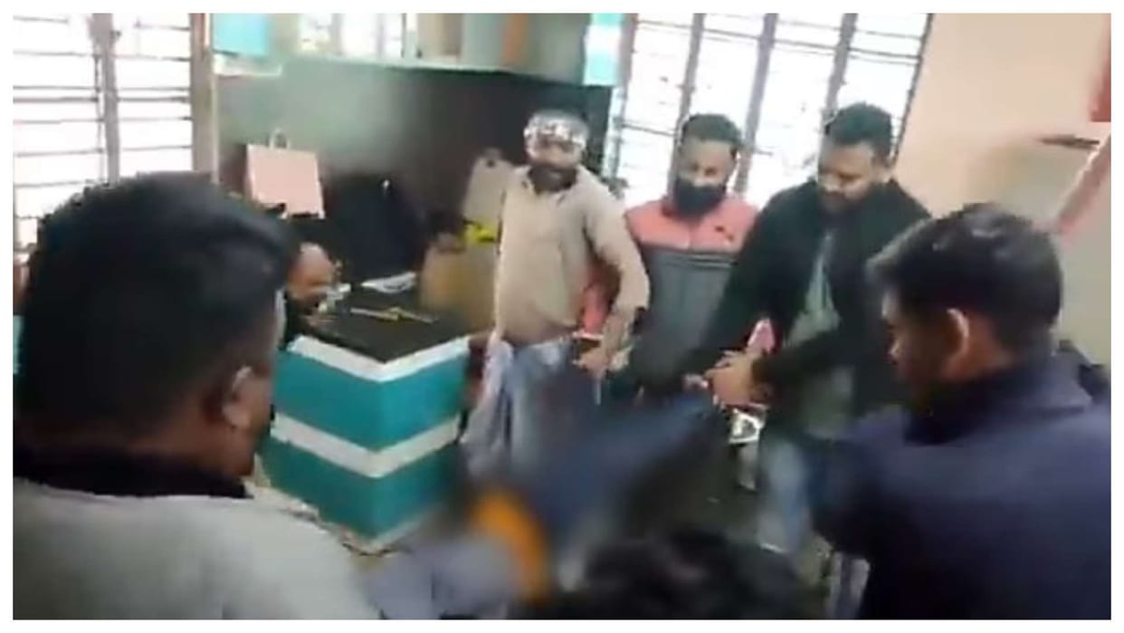 West bengal tmc leader jayant singh seen lynching person bjp sukanta majumdar share video claim victim woman