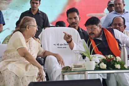 51 लाख पेड़ के अभियान मेें महाजन और विजयवर्गीय