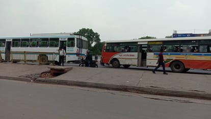 Transport Department seized three buses running on tourist permit in Jhansi