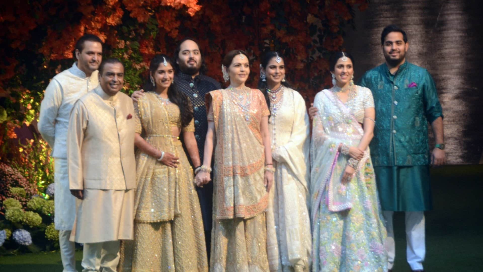 Anant Ambani Radhika Merchant Wedding Know Unknown facts about Couples love story and Net worth