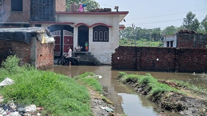 Heavy damage due to rain water in Khatima