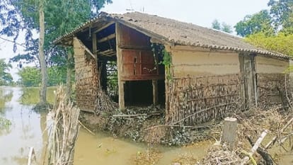 Heavy damage due to rain water in Khatima