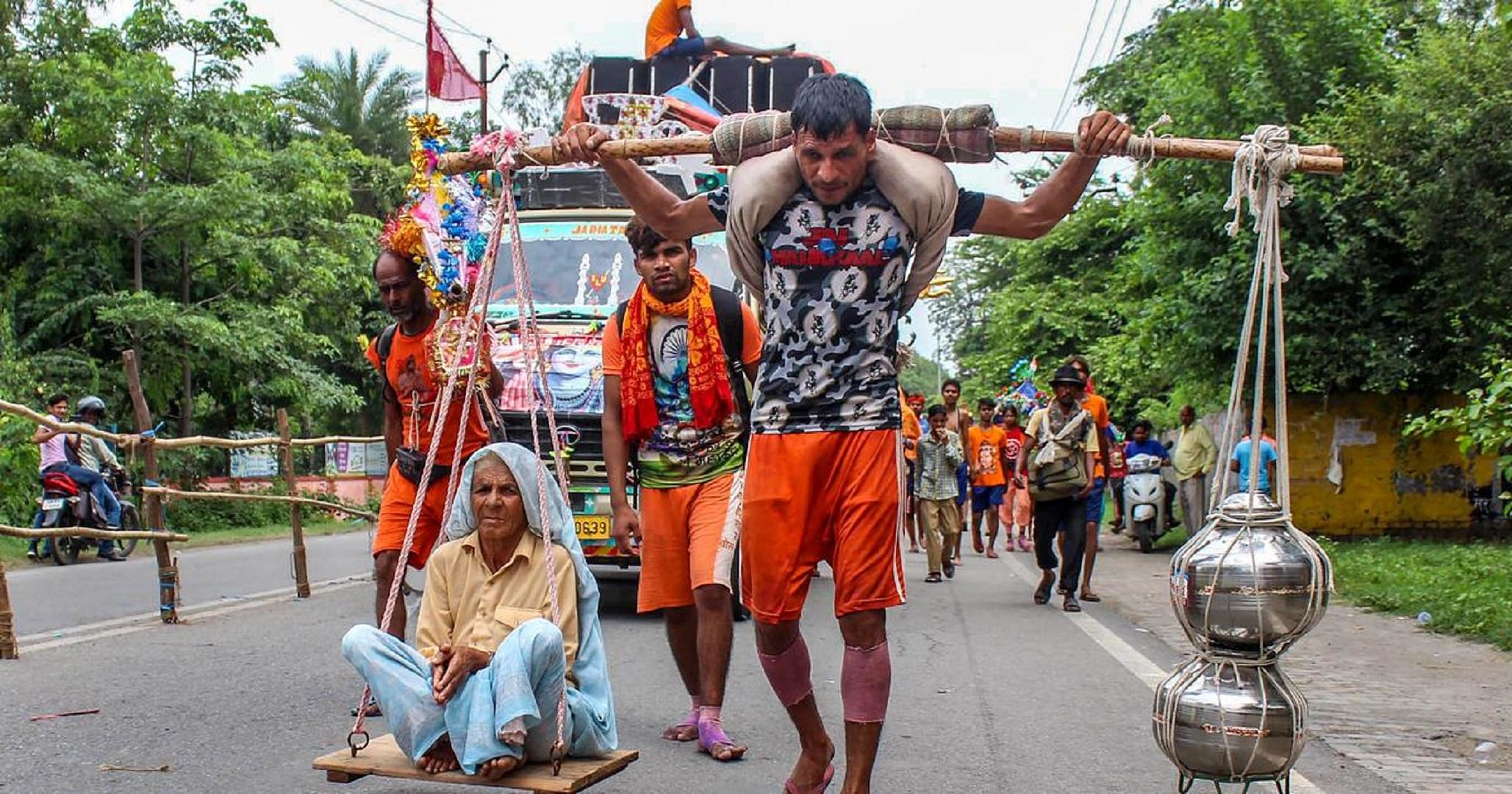 UP सरकार ने कांवर श्रृंखला का बचाव किया, उच्च न्यायालय को बताया कि यह सुरक्षित सुरक्षा व्यवस्था थी